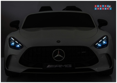 Biały Mercedes GT63 AMG DK-GT63 na akumulator - 4x200W 24V/14Ah, ekran LCD, BT, EVA, LED, ekoskóra, pilot [29022]