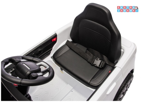 Biały Land Rover Discovery DLS-K06 na akumulator - 2x45W 12V/7Ah, EVA, Bluetooth, ekoskóra, pilot, automatyczny hamulec [28997]