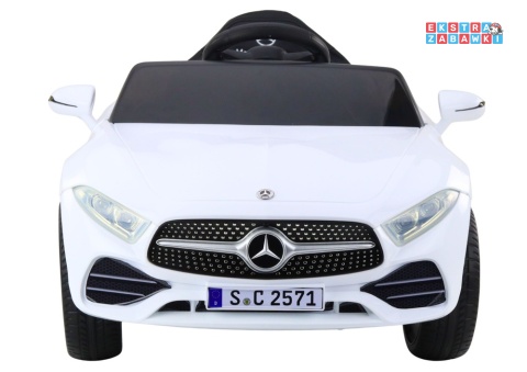 Biały Mercedes KL-1666-1 na akumulator - 2x35W 12V/4.5Ah, EVA, LED, Bluetooth, ekoskóra, pilot, automatyczny hamulec [22720]