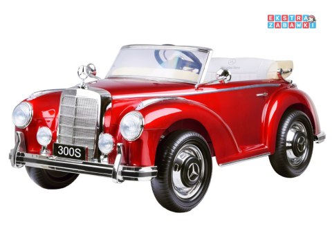Czerwony Mercedes 300s lakierowana karoseria na akumulator - 2x35W 12V/7Ah, EVA, ekoskóra, BT, światła, pilot [PA0082]