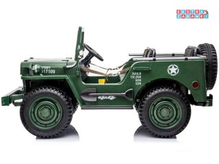 Wojskowe auto Willys trzyosobowe na akumulator - zielony, 4x45W 12V/14Ah, panel muzyczny, EVA, pilot [PA0249]