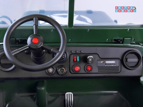 Wojskowe auto Willys trzyosobowe na akumulator - zielony, 4x45W 12V/14Ah, panel muzyczny, EVA, pilot [PA0249]