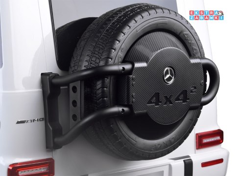 Mercedes G klasa 63 AMG 2-osobowy na akumulator - biały, 4x200W 24V/7Ah, MP4, ekoskóra, pilot [PA0309]