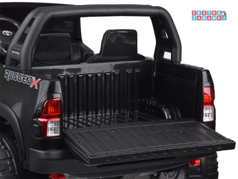Czarna dwuosobowa Toyota Hilux na akumulator - 4x45W 12V/20Ah, BT, LED, ekoskóra, EVA, pilot [PA0250]
