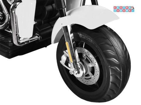 Motorek Chopper trójkołowy na akumulator - biały, 2x45W 12V/4.5Ah, kluczyki, EVA, panel muzyczny [PA0254]