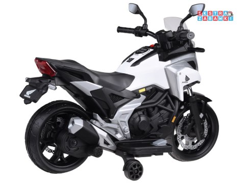 Motorek HONDA NC750X na akumulator - biały, 2x35W 12V/4.5Ah, panel muzyczny, boczne kółka, klakson, dźwięki [PA0314]