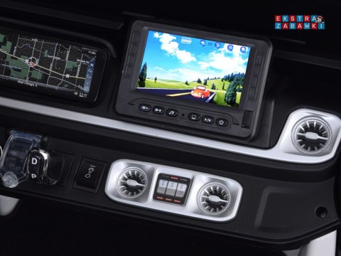 Mercedes G klasa 63 AMG 2-osobowy na akumulator - czerwony, 4x200W 24V/7Ah, MP4, lakierowana karoseria, ekoskóra, pilot [PA0309]
