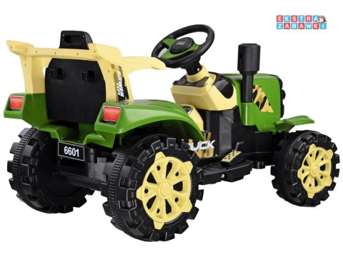 Zielony mały traktor z przyczepą na akumulator - 2x2 6V/7Ah, koła z pgumową opaską, przyczepa z możliwością kiprowania [PA0234]