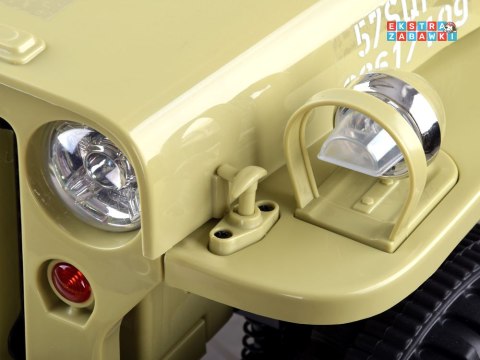Wojskowe auto Willys na akumulator - beżowy, 4x25W 12V/7Ah, EVA, panel muzyczny, pilot [PA0263]