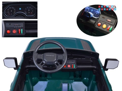 Land Rover Defender na akumulator - zielony, 4x4 24V/7Ah, panel muzyczny, pasy, wolny start, pilot [PA0343]