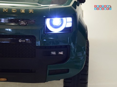 Land Rover Defender na akumulator - zielony, 4x4 24V/7Ah, panel muzyczny, pasy, wolny start, pilot [PA0343]