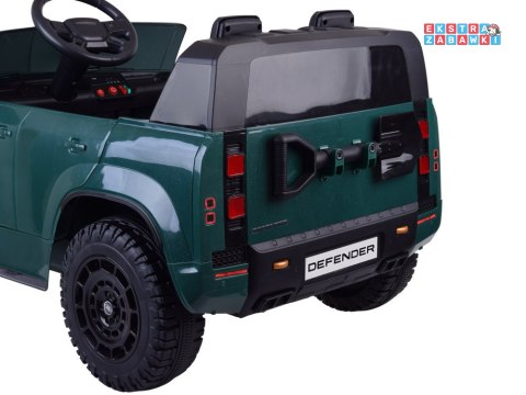 Land Rover Defender na akumulator - zielony, 4x4 24V/7Ah, panel muzyczny, pasy, wolny start, pilot [PA0343]