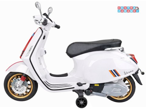 Motorek skuter VESPA na akumulator - biały, 2x25W 12V/4.5Ah, wolny start, panel muzyczny, elektryczny hamulec [PA0344]