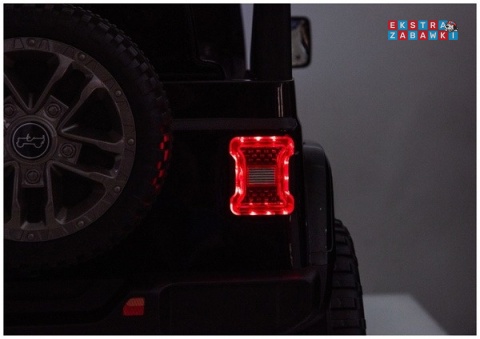 Biały Jeep Wrangler Rubicon LIFT modelu JWR555 na akumulator - 4x200W 24V/7Ah, ekoskóra, EVA, Bluetooth, pilot [JWR556]