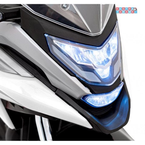 [outlet] Biały Motor Honda NC750x na akumulator - 2x35W, 12V/4.5Ah, odgłosy silnika, boczne kółka, bluetooth, MP3 - [TR2306]
