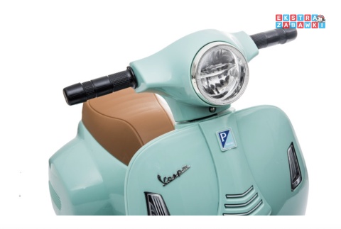 [outlet] Miętowy Motor skuter VESPA na akumulator - 30W 6V/4.5Ah, skórzane siedzenia, licencjonowany