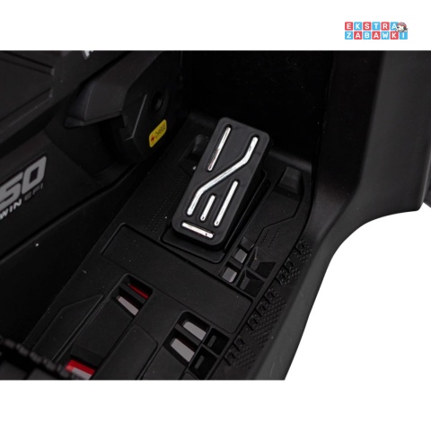 Czerwony Quad CAN-AM Outlander ATV na akumulator - 4x200W, 24V/7Ah, EVA, LED, ekoskóra [CA005]