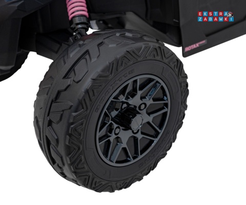 Maverick ATV CAN-AM buggy na akumulator 4x4 - różowy, 4x200W, 24V/10Ah, EVA, pokrowiec, pilot, LED, BT [CA003]