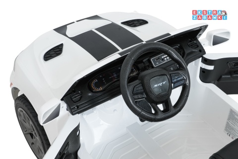 Dodge Durango SUV na akumulator - biały, 2x35W 12V/7Ah, pilot, wolny start, EVA, LED, panel muzyczny, ekoskóra [XB-1138]