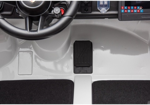 Porsche GT3 DK-P911 dwuosobowy na akumulator - biały, 2x150W 24V/10Ah, do 7 km/h, EVA, LED, ekoskóra, panel muzyczny [26790]