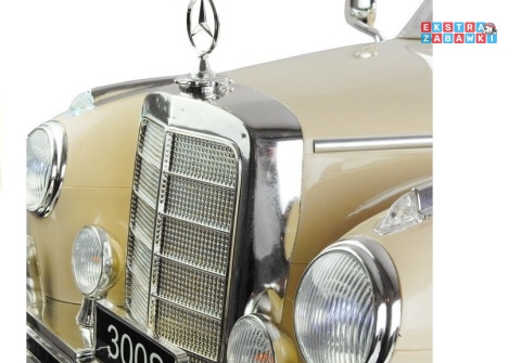 Mercedes 300S lakierowany na akumulator - beżowy, 2x45W 12V/7Ah, pilot, do 5 km/h, EVA, ekoskóra, pasy, panel muzyczny [3921]