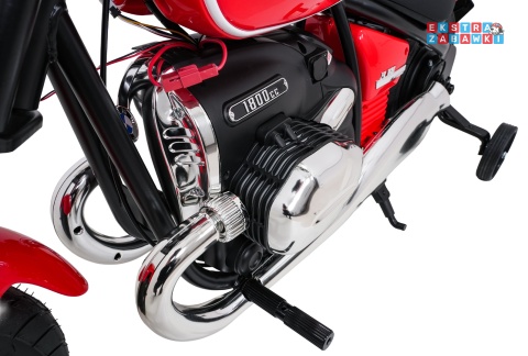 Motor BMW R18 na akumulator - czerwony, 200W 24V/7Ah, silnik bezszczotkowy, koła pompowane, kółka boczne, ekoksóra, BT [SX8628]