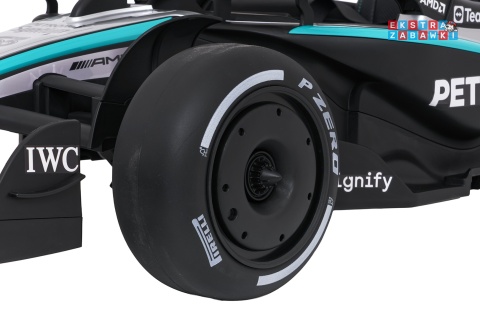 Bolid AMG PETRONAS F1 na akumulator - czarny, 2x35W 12V/9Ah, pilot, EVA, LED, pasy, ekoskóra, BT [QLS-8621]