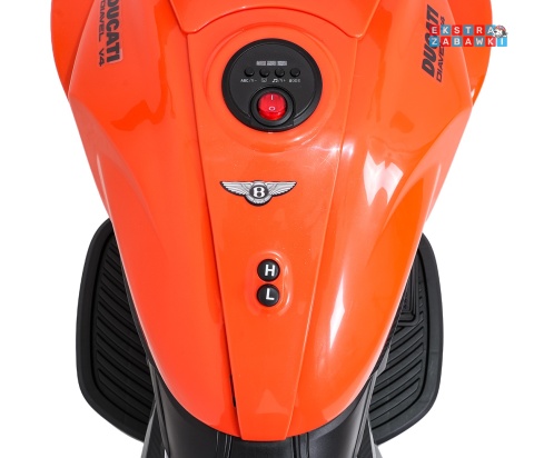 Motor Ducati Diavel x Bentley na akumulator - pomarańczowy, 2x35W 12V/7Ah, EVA, wolny start, boczne kółka, do 30 kg [XMX-656]