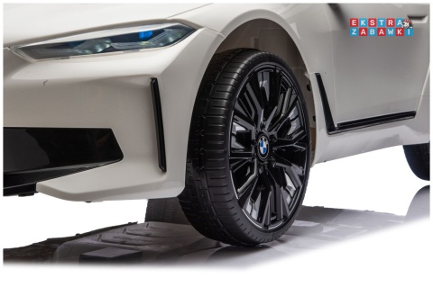BMW i4 JE1009 na akumulator - biały, 4x45W 12V/7Ah, pilot, EVA, ekoskóra, pas, LED, BT [29010]