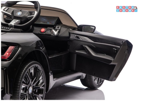 BMW i4 JE1009 na akumulator - czarny, 4x45W 12V/7Ah, pilot, EVA, ekoskóra, pas, LED, BT [29011]