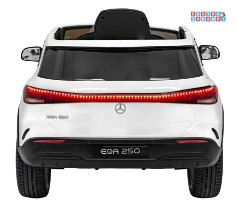 Mercedes Benz EQA 250 na akumulator - biały, 4x35W 12V/10Ah, ekoskóra, EVA, LED, Bluetooth, pilot - [XMX-625]