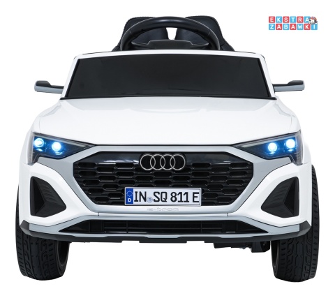 Audi SQ8 4x4 na akumulator - biały, 4x35W 12V/9Ah, pilot, EVA, LED, ekoskóra, pas, panel muzyczny [HZB-SQ8]