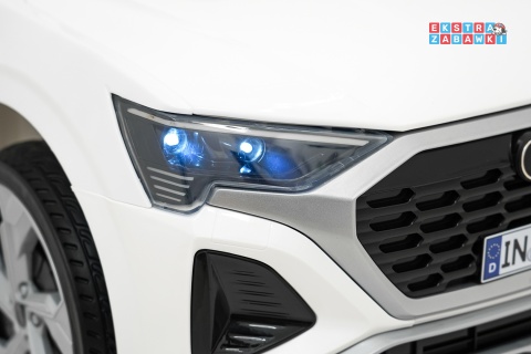 Audi SQ8 4x4 na akumulator - biały, 4x35W 12V/9Ah, pilot, EVA, LED, ekoskóra, pas, panel muzyczny [HZB-SQ8]