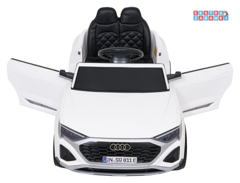 Audi SQ8 4x4 na akumulator - biały, 4x35W 12V/9Ah, pilot, EVA, LED, ekoskóra, pas, panel muzyczny [HZB-SQ8]