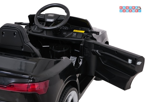 Audi SQ8 4x4 na akumulator - czarny, 4x35W 12V/9Ah, pilot, EVA, LED, ekoskóra, pas, panel muzyczny [HZB-SQ8]