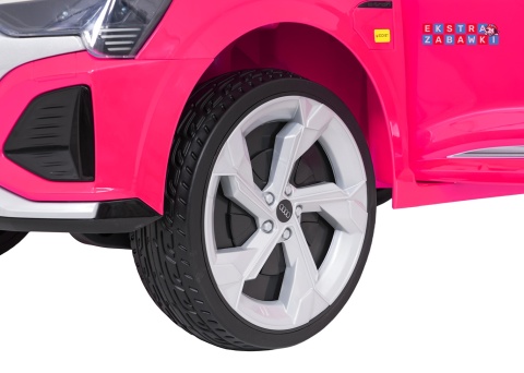 Audi SQ8 4x4 na akumulator - różowy, 4x35W 12V/9Ah, pilot, EVA, LED, ekoskóra, pas, panel muzyczny [HZB-SQ8]