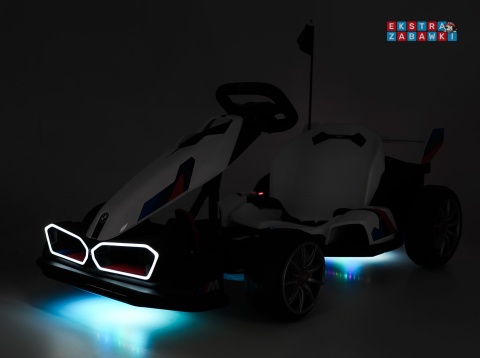 Gokart BMW na akumulator - biały, 2x200W 24V/9Ah, wolny start, sportowe siedzenie [BDM00978]