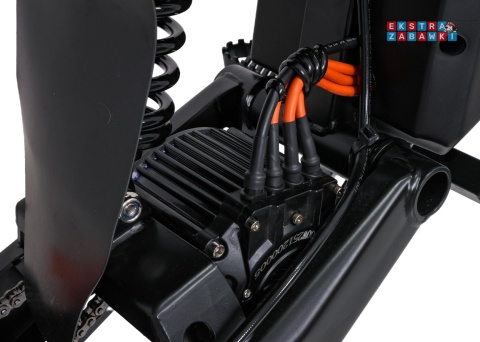 Motor E-RIDER X na akumulator - czarny, 1x2000W 48V/20.8Ah Li-ion, do 50km/h, hamulce tarczowe, pompowane opony [HP135E]
