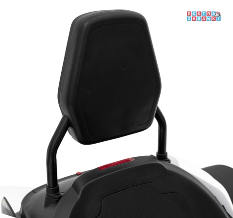 Gokart Fast 3 z driftem na akumulator - biały, 2x150W 24V/14Ah, radio, LED, pasy, EVA, BT [BDM0933]