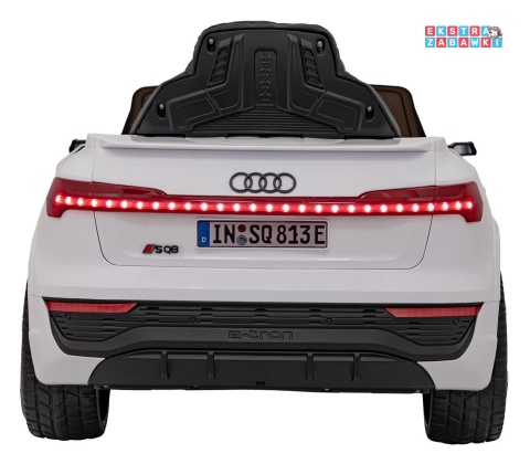 Audi SQ8 na akumulator - biały, 2x35W 12V/9Ah, ekoskóra, EVA, bluetooth [BRD-2168]