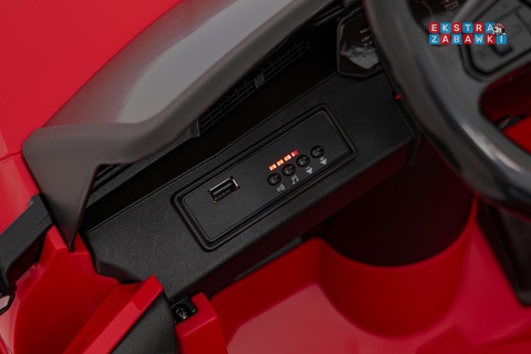 Audi SQ8 na akumulator - czerwony, 2x35W 12V/9Ah, ekoskóra, EVA, bluetooth [BRD-2168]